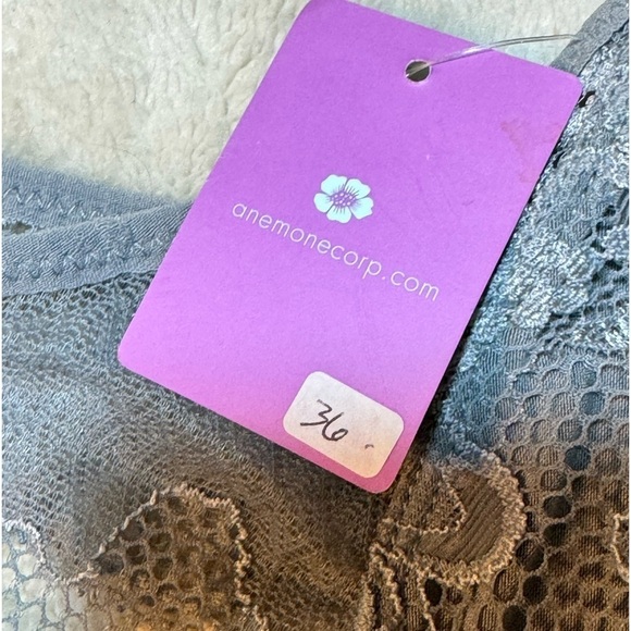 Anemone High NeckLace Bralette Size S/M - Picture 8 of 9